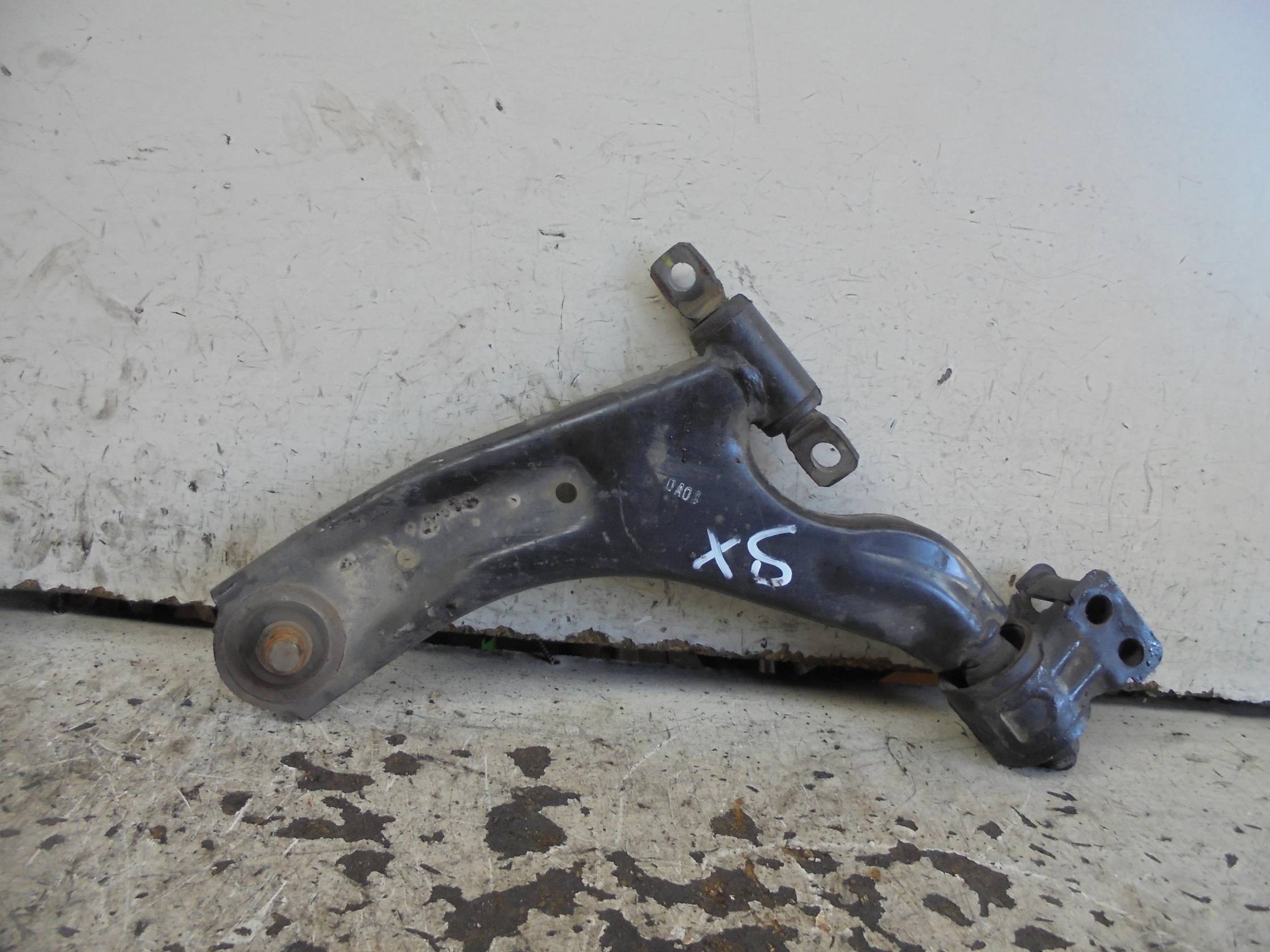 Braccio oscillante sosp. ant. sx.